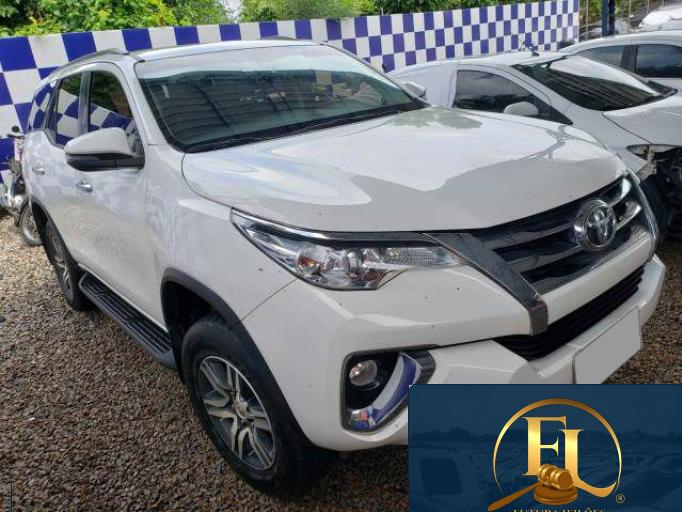 TOYOTA HILUX SW4 18/19